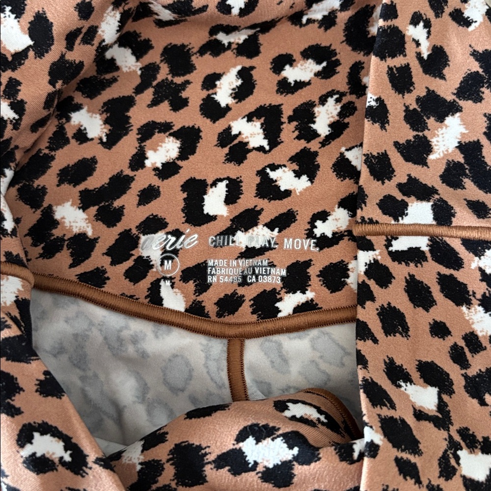 Offline Aerie Leopard Print Criss Cross Leggings Medium - Picture 2 of 6